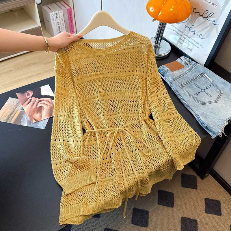 실사 빅 사이즈 외국 가스 슬림해 보이는 홀로우 아웃 시스루 센스 니트 여름 자외선 차단 레이스업 허리 수축 맨위