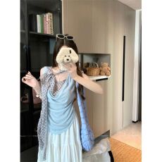 批发MR【原版 雪花亚麻】假两件蓝色格子荡领女<b class='q'>夏</b>无袖设计感露肩上衣