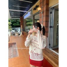 批发MR【棉麻面料】慵懒斜肩<b class='q'>长袖</b>T恤女夏季微透薄纱防晒罩衫露肩上衣