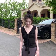 批发MR【原版面料】法式气质<b class='q'>赫本</b><b class='q'>风</b>设计感扭结吊带背心修身显瘦上衣