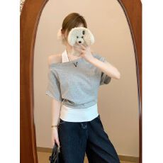批发MR【原版做法】美式挂脖假两件灰色<b class='q'>短袖</b>T恤女夏宽松斜肩露肩<b class='q'>上衣</b>