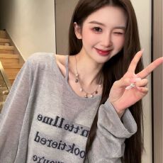 批发MR【阳光绒】字母灰色冰丝<b class='q'>防晒衣</b>罩衫女露肩薄款<b class='q'>长袖</b>t恤宽松上衣