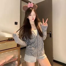 批发3054#【雪花色织条】美式复古v领条纹防晒<b class='q'>开衫</b>薄款防晒衣女长袖