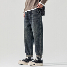 批发实拍2025秋冬新款微锥直筒牛仔裤男美式复古百搭阔腿裤