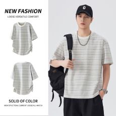 批发实拍2026夏季新款潮牌美式<b class='q'>短袖</b><b class='q'>t</b><b class='q'>恤</b>男条纹百搭圆领半袖体恤