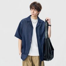 批发实拍2026夏季新款<b class='q'>复古</b>简约短袖衬衫男士<b class='q'>日系</b>百搭五分袖衬衣
