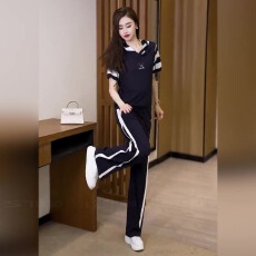 批发2026<b class='q'>春</b>夏季新款韩系高级感休闲运动连帽短袖T恤直筒裤两件套装