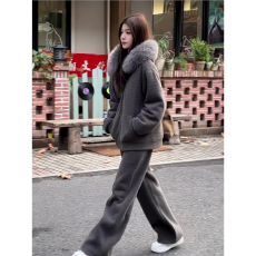 批发韩版休闲纯色<b class='q'>宽松</b>长袖连帽上衣<b class='q'>裤</b>子慵懒简约大毛领休闲毛绒套<b class='q'>装</b>冬