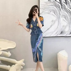 批发2026法式<b class='q'>牛仔</b><b class='q'>连衣裙</b>套装半身裙时尚套装女夏季新款减龄休闲两件套