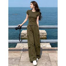 批发<b class='q'>欧洲站</b>运动<b class='q'>套装</b>女夏季2026新款韩版宽松高腰工装裤修身短袖两件套