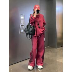 批发设计感休闲直筒长裤运动风套装慵懒风喜庆红色<b class='q'>套头卫衣</b>两件套女装