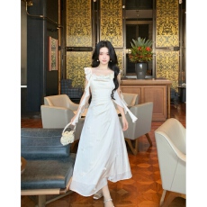 批发Blovelan花之颂 法式轻奢设计感收腰鱼尾裙高级感宴会礼服<b class='q'>长裙</b>