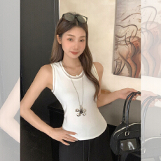 批发实拍实价韩系拼接U领背心女秋季外穿修身显瘦设计感小众辣妹上衣