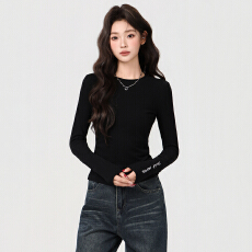 批发实拍实价正肩圆领长袖<b class='q'>T</b><b class='q'>恤</b>女秋冬内搭<b class='q'>紧身</b>加绒打底衫修身显瘦上衣