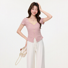 批发<b class='q'>实拍</b>实价韩系温柔风假两件花边T恤女春设计感撞色修身内搭T恤上衣