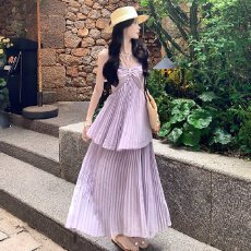 批发法式甜辣性感挂脖吊带连衣裙仙女神范夏气质高级感海边度假风长裙