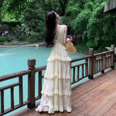 批发法式气质初恋风无袖背心连衣裙女夏季2026新款荷叶边V领收腰<b class='q'>长裙</b>