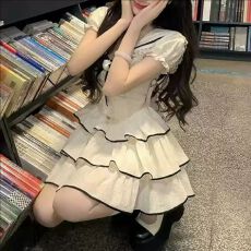 原版提花面料公主千金风甜美蓬蓬感连衣裙夏季复古设计感短裙