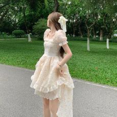 批发法式碎花<b class='q'>连衣裙</b>女夏季2026新款在逃公主裙甜美收腰蝴蝶结<b class='q'>蓬蓬裙</b>子