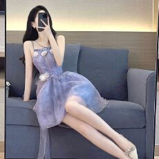 批发2026夏季新款很仙的网纱立体花朵紫色吊带连衣裙女小清新公主短裙