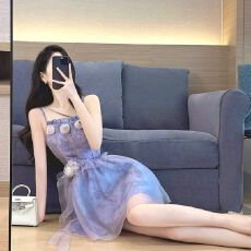 批发法式重工设计感小众绝美吊带连衣裙小个子纯欲甜美在逃公主短裙子