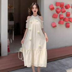 批发法式甜美温柔风露肩立体花朵泡泡袖连衣<b class='q'>裙</b>子女夏季天中长款仙女<b class='q'>裙</b>