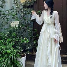 批发温柔风白月光连衣裙秋季2026仙女超仙高级感法式清纯杏色长袖裙子