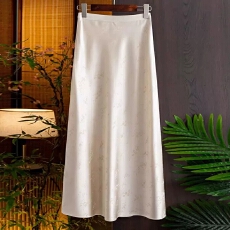 批发缎面醋酸提花半身裙女2026春秋新品气质百搭松紧高腰垂感A字裙女