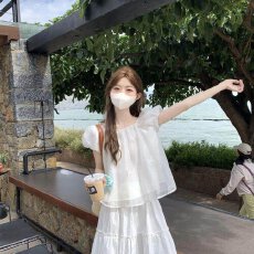 批发<b class='q'>白色</b>短袖雪纺上衣女夏胖mm法式独特漂亮娃娃衫短款泡泡袖大码<b class='q'>衬衫</b>