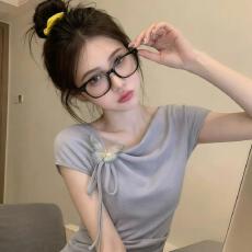 批发<b class='q'>大码</b>胖mm法式蝴蝶结系带斜领短袖T恤女夏收腰显瘦露锁骨短款上衣