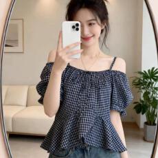 批发大码女装遮肚子复古格子荷叶边衬衫女夏季胖妹妹宽松露肩短款上衣