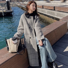 批发复古格子<b class='q'>赫本</b><b class='q'>风</b>呢子大衣女秋冬季2025新款高级设计感气质毛呢外套