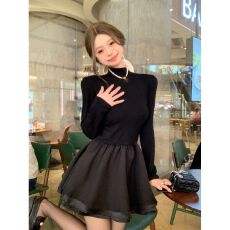 批发黑色半高领长袖<b class='q'>连衣裙</b>女装2025秋冬新款气质修身显瘦A字短裙裙子