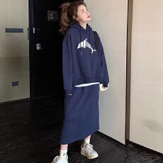 批发套装裙女2025年春秋季新款<b class='q'>休闲</b>时尚宽松<b class='q'>运动</b>两件套穿搭一整套