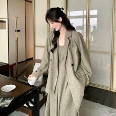 批发气质高级感穿搭西装外套配<b class='q'>吊带</b><b class='q'>连衣裙</b>女春秋御姐轻熟通勤两件套装