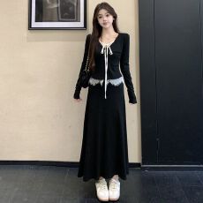 批发法式轻熟优雅<b class='q'>套装</b>女大码秋冬胖mm拼接<b class='q'>蕾丝</b>针织衫上衣＋黑色半身裙