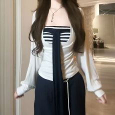 批发原版面料早秋<b class='q'>新款</b>韩版学院风设计感条纹抹胸上衣搭配长袖罩衫