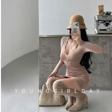 批发YoungGirlDay 纯欲风<b class='q'>性感</b>V领蕾丝拼接褶皱收腰长袖包臀<b class='q'>连衣裙</b>短裙