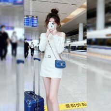 批发法式纯欲白色一字肩长袖包臀<b class='q'>连衣裙</b>女小个子收腰修身显瘦<b class='q'>露肩</b>短裙