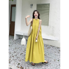 批发度假风<b class='q'>黄色</b>无袖背心连衣裙女夏沙滩新款超好看仙女裙长款长裙脚踝