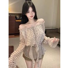 批发法式一字肩抽褶系带长袖雪纺衬衫女设计感早秋独特甜辣妹锁骨上衣