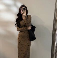 批发早春新款纽扣针织<b class='q'>连衣裙</b>长袖<b class='q'>蝴蝶结</b>植绒弹力气质修身显瘦长袖裙子