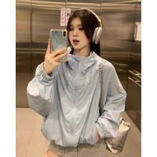 批发连帽防晒外套女<b class='q'>夏</b>季2026新款宽松慵懒风百搭休闲开衫抽绳夹克上衣