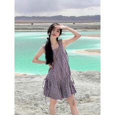 批发日系复古小个子无袖格纹背心<b class='q'>连衣裙</b>女夏季新款叠穿吊带<b class='q'>花苞</b>短裙子