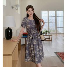 实拍 茶歇法式紫色碎花连衣裙女夏新款高级感绝美收腰仙女长裙