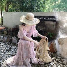 批发粉色碎花<b class='q'>连衣裙</b>夏女2026新款茶歇法式高级感不规则<b class='q'>荷叶边</b>雪纺长裙