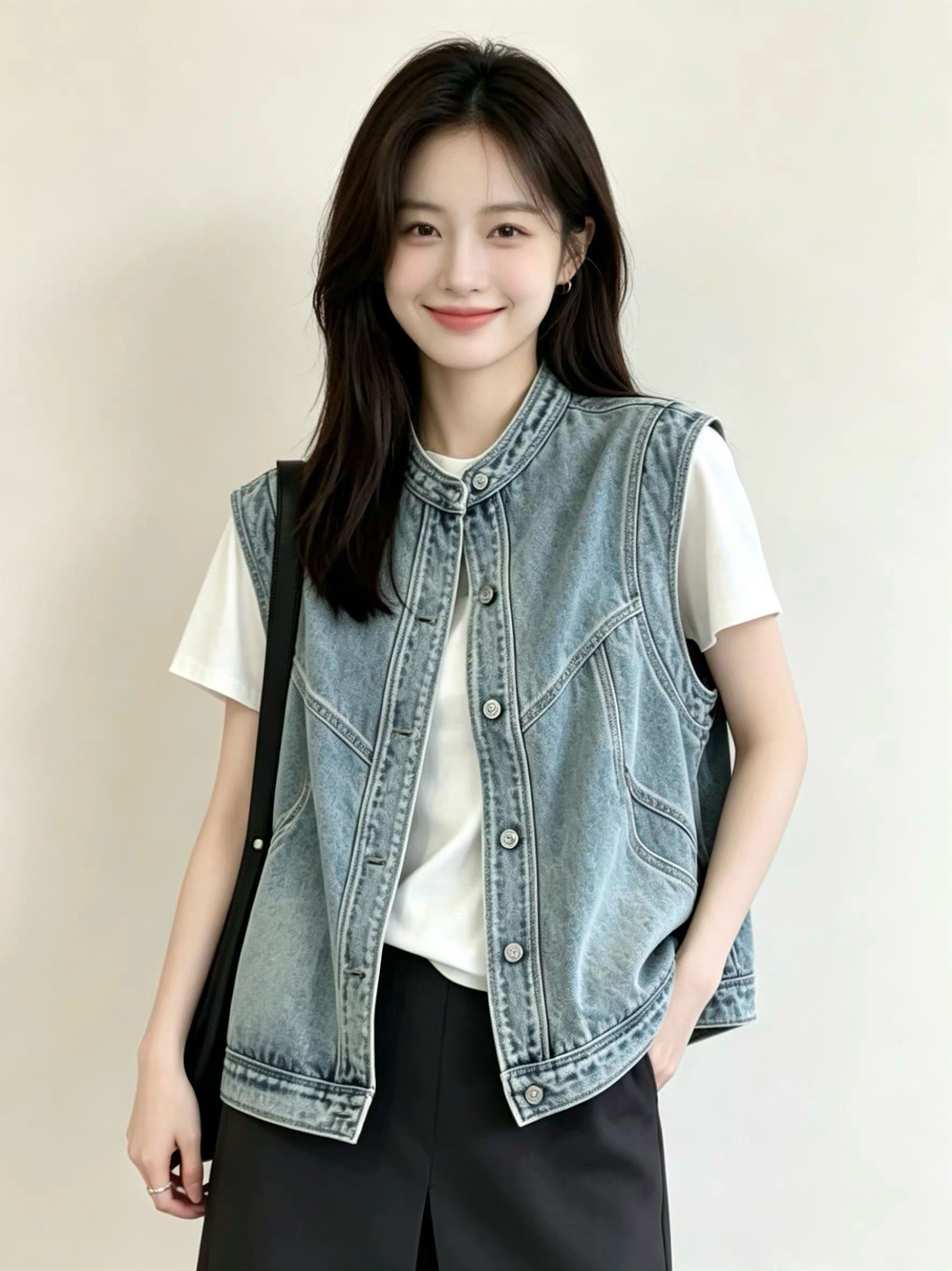 슈퍼 잘 생긴 패션 데님 조끼 여자 세련된 외국 가스 2026 봄 새로운 다용도 어깨 조끼 자켓 맨위