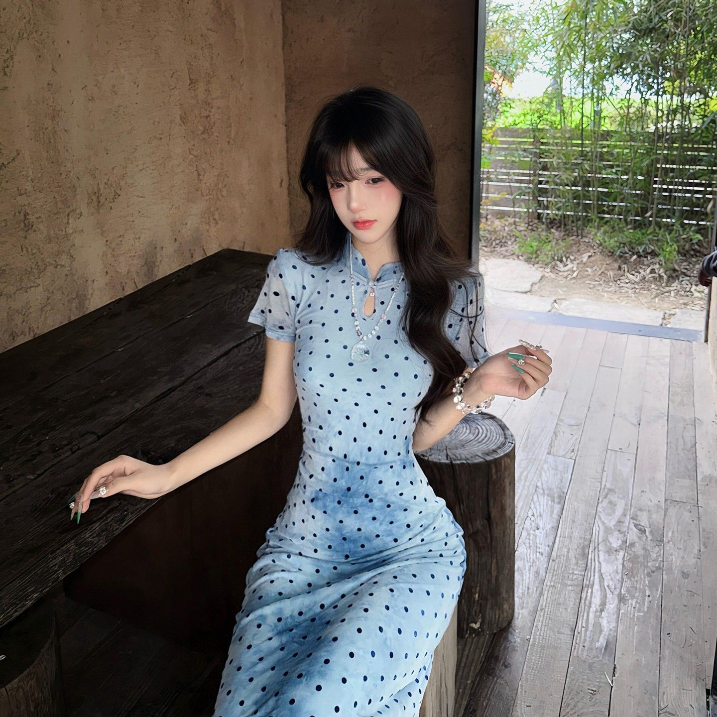 새로운 중식 국풍 레트로 도트 무늬 여성 드레스 여름 파란색 개선 치파오 작은 키 디자인 센스 롱 스커트 트렌디