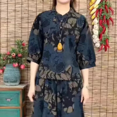 批发(M--4XL)宽松显瘦洋气印花休闲<b class='q'>套装</b>减龄遮肉时尚复古<b class='q'>哈伦裤</b>两件套