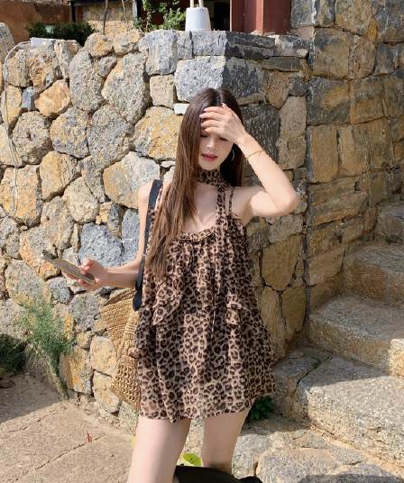 핫걸 레트로 레오파드 무늬 프릴 캐미솔 여름 품격 백리스 루즈핏 슬림해 보이는 외출용 민소매 맨위